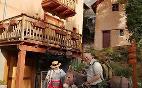 Eco-Hotel Et Yourtes Du Mercantour
